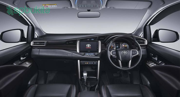 Interior Toyota Kijang Innova Reborn